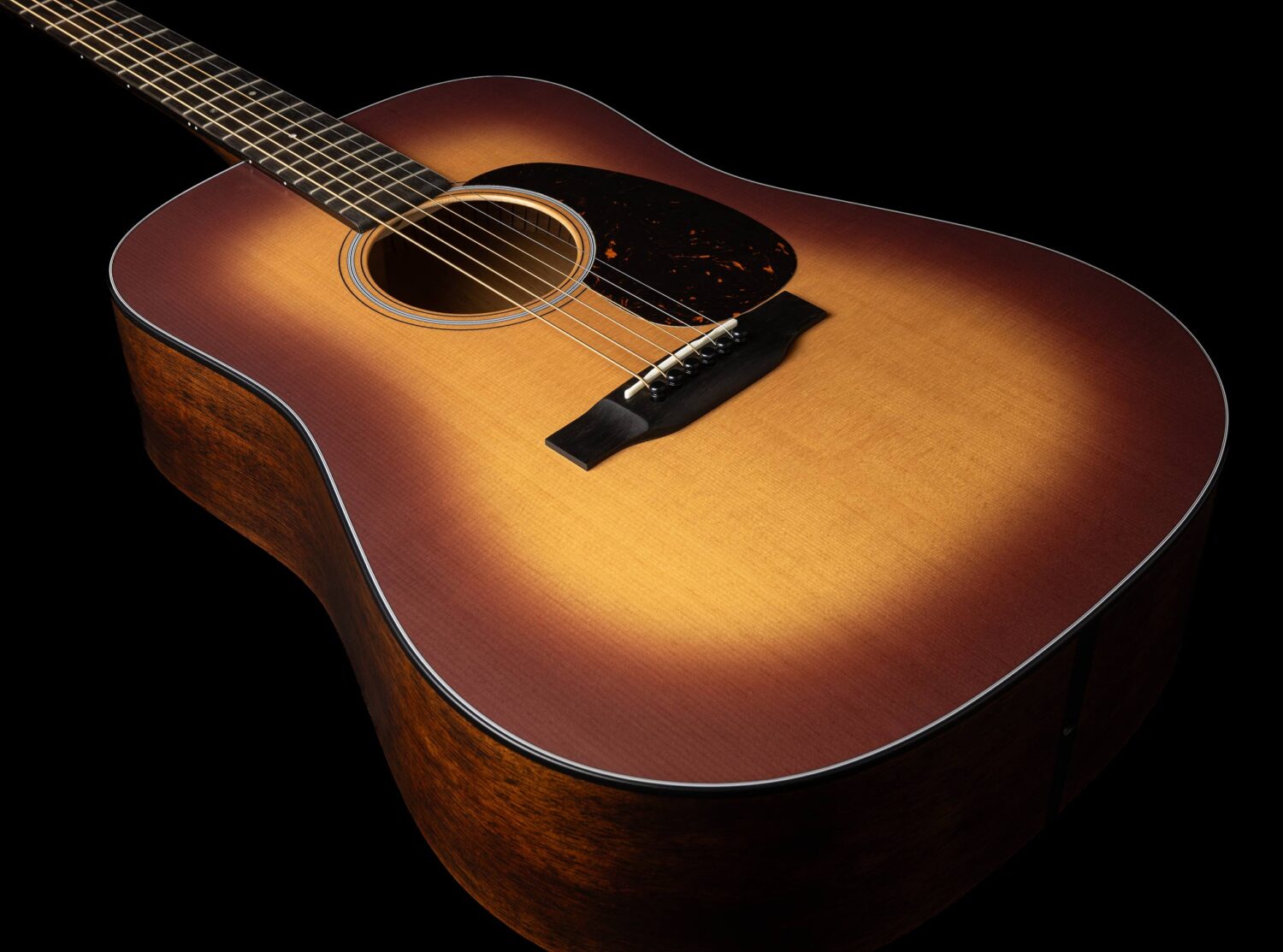 Martin D-18 Satin Amberburst - Image 3
