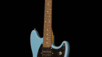 Squier Sonic Mustang California Blue - Gitarren Total