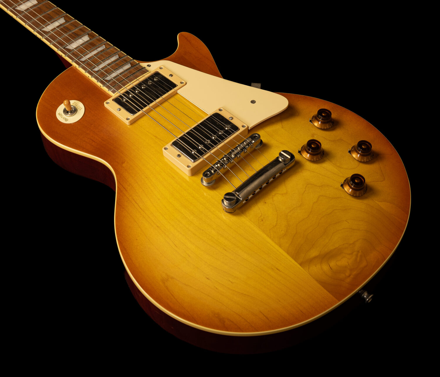 Tokai Love Rock Model LS 80 Violin Finish Sunburst - Image 3