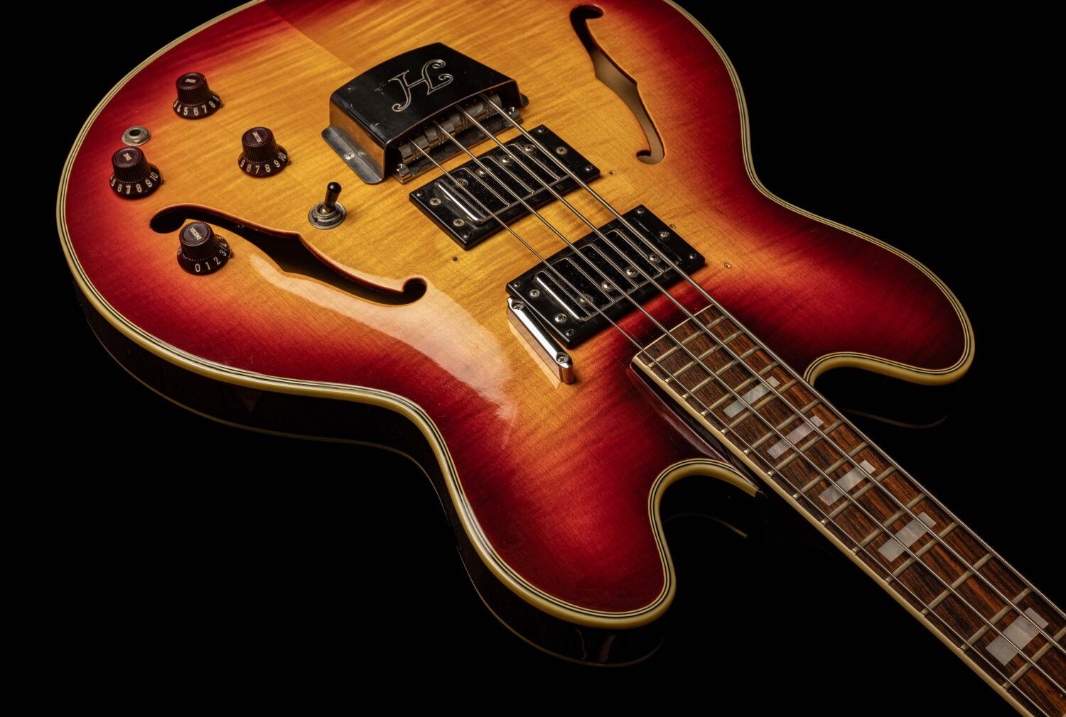 Hoyer Hollowbody Bass Sunburst 1960's – Bild 3