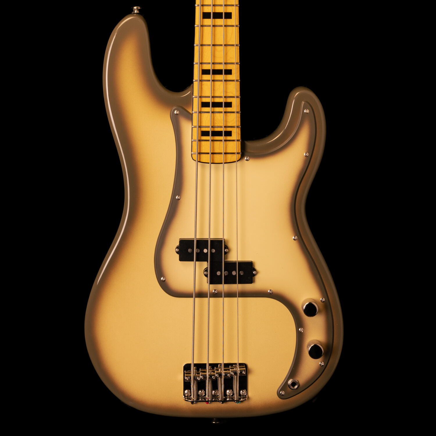 Squier Precision Bass Classic Vibe 70's Antigua FSR - Image 2