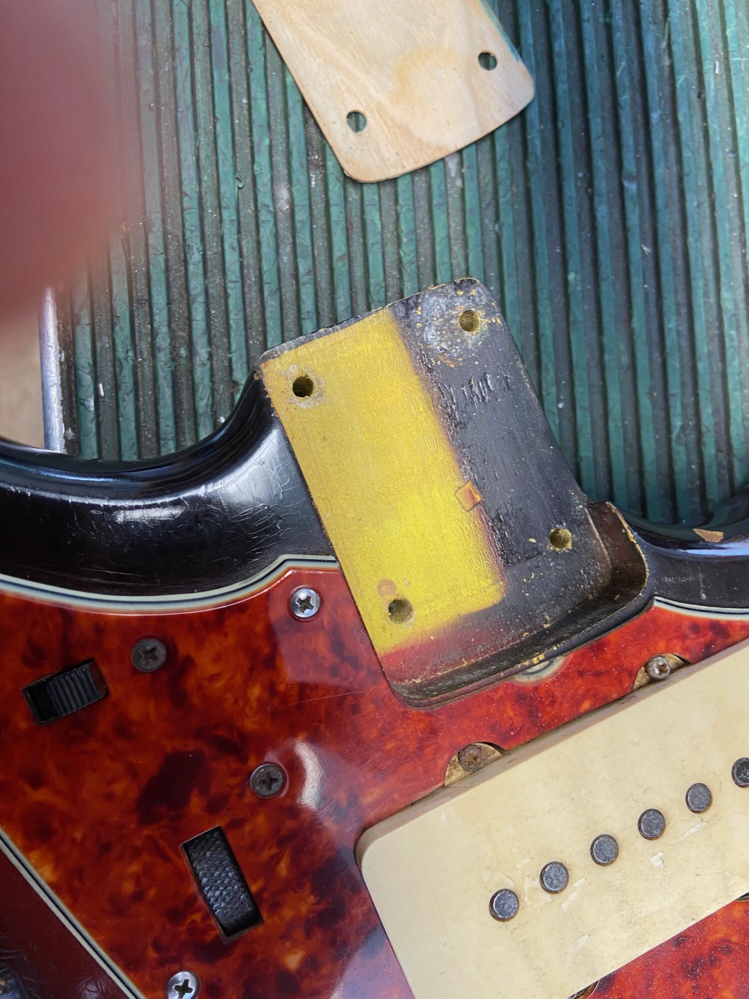 Fender Jazzmaster Sunburst 1965 - Image 25