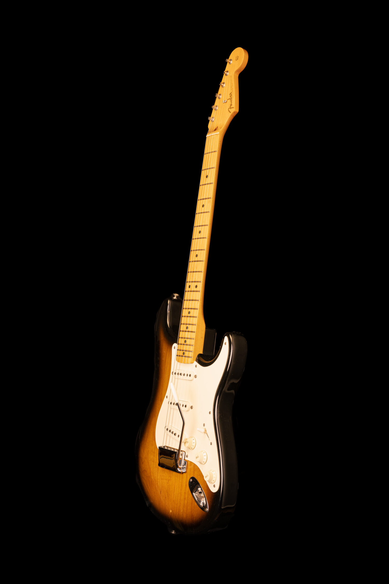 Fender Stratocaster American Vintage 1957 2-Tone Sunburst 1992 - Image 4