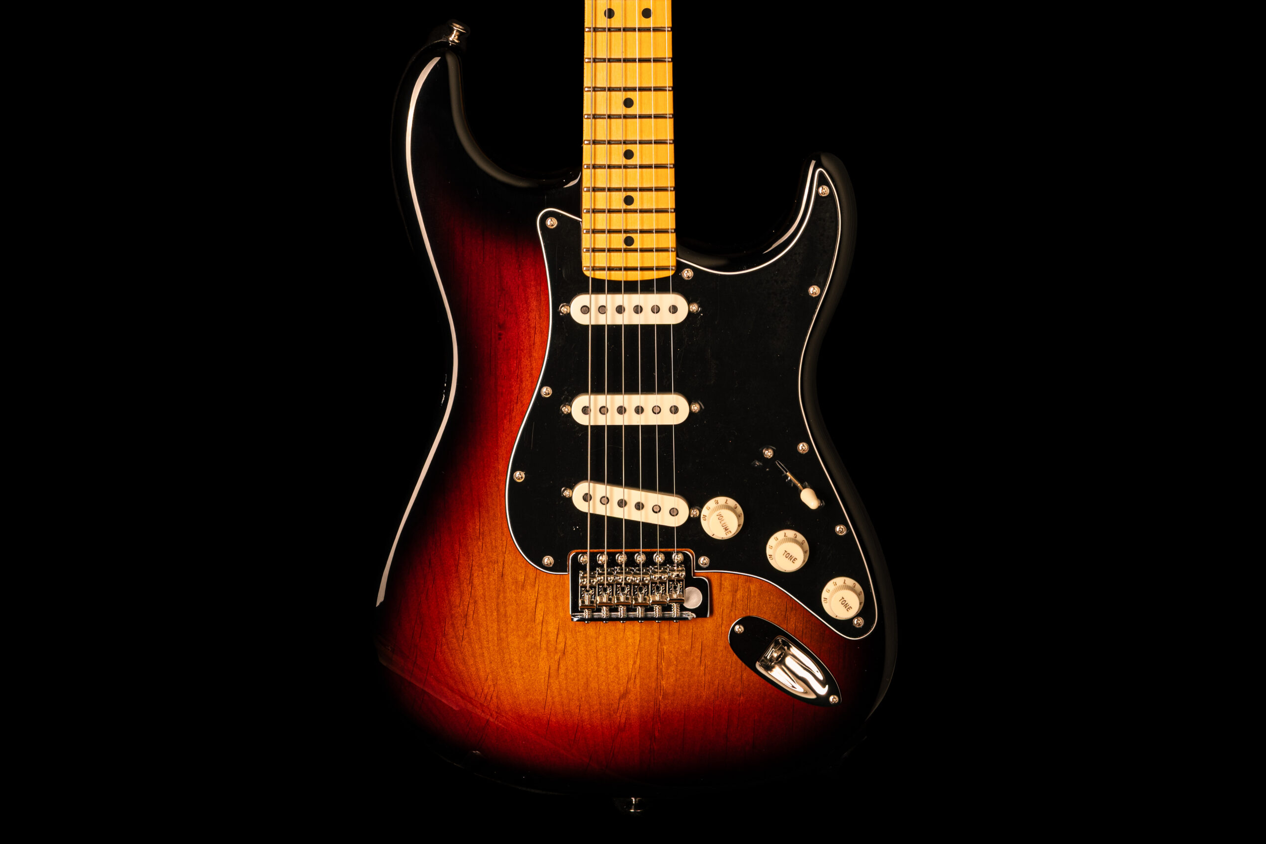 Fender Stratocaster American Professional Classic 3-Tone Sunburst – Bild 2