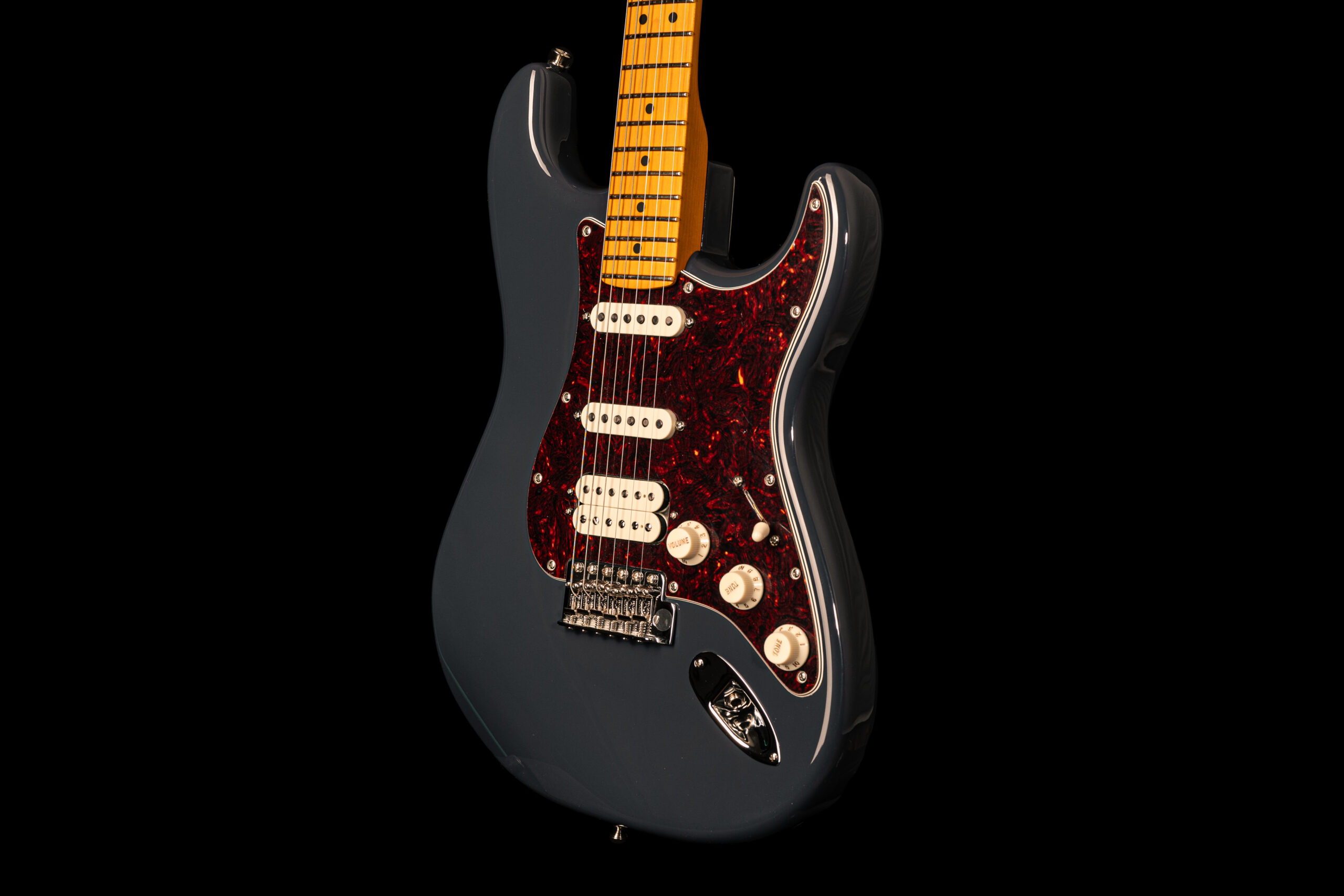 Fender Stratocaster American Professional Classic HSS Faded Black – Bild 4