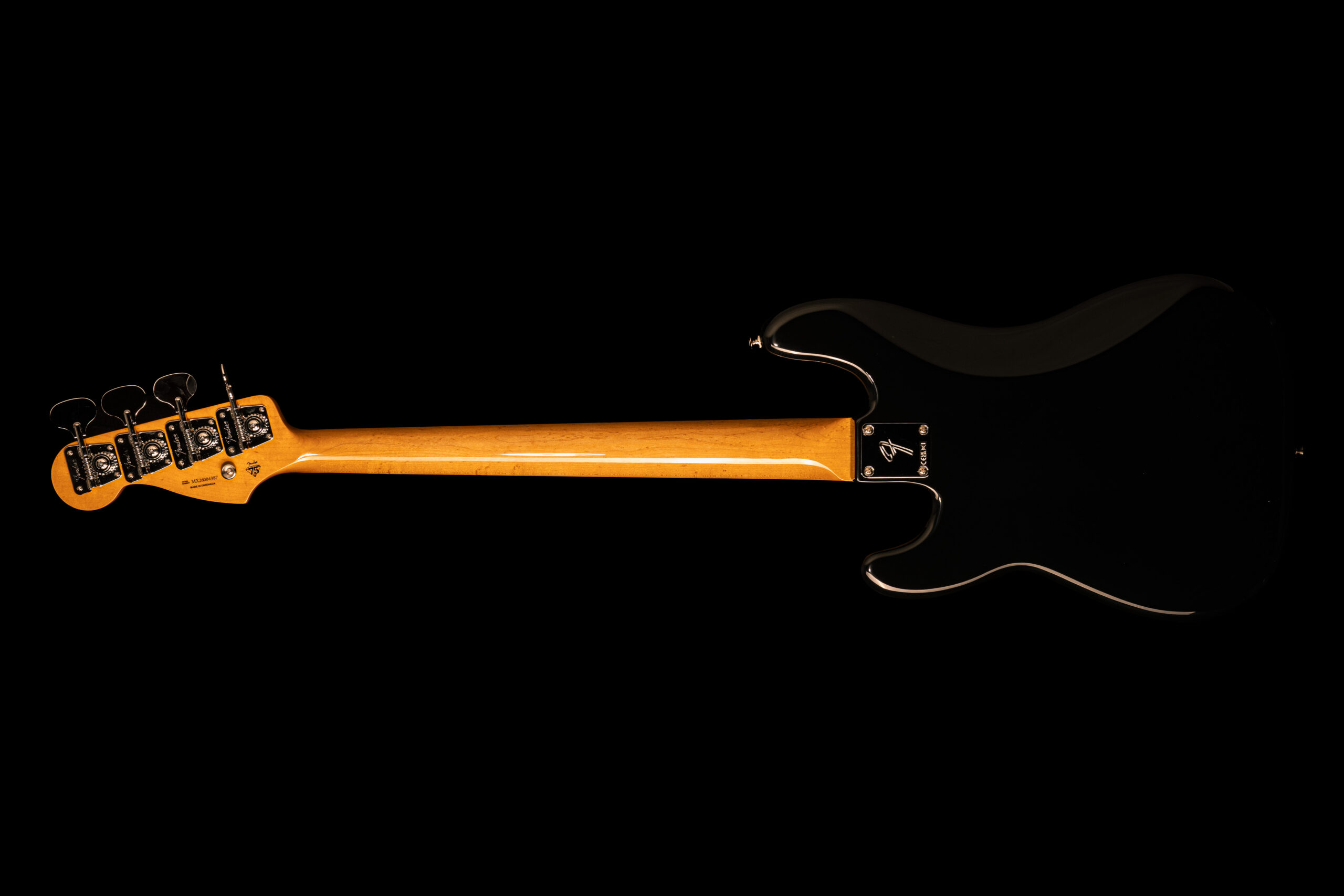 Fender Precision Bass Vintera III Late 60's Black – Bild 3