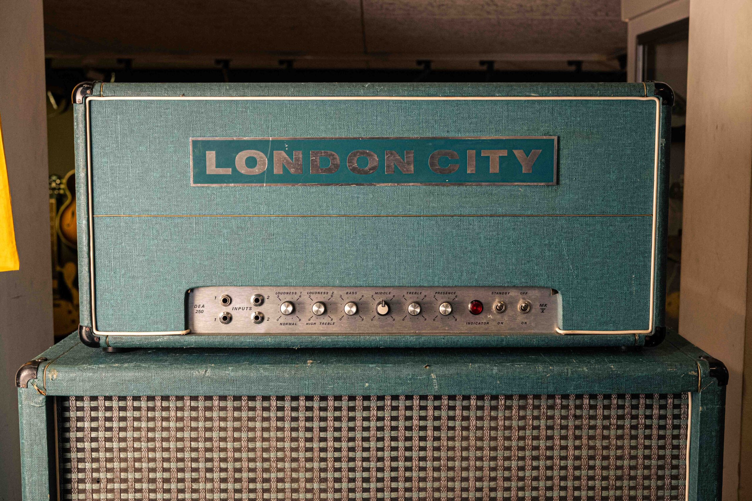 London City DEA250 MkV 1970's – Bild 3