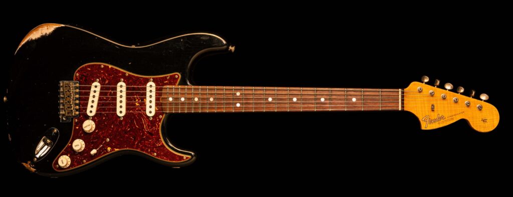 Fender Stratocaster '66 Black Relic