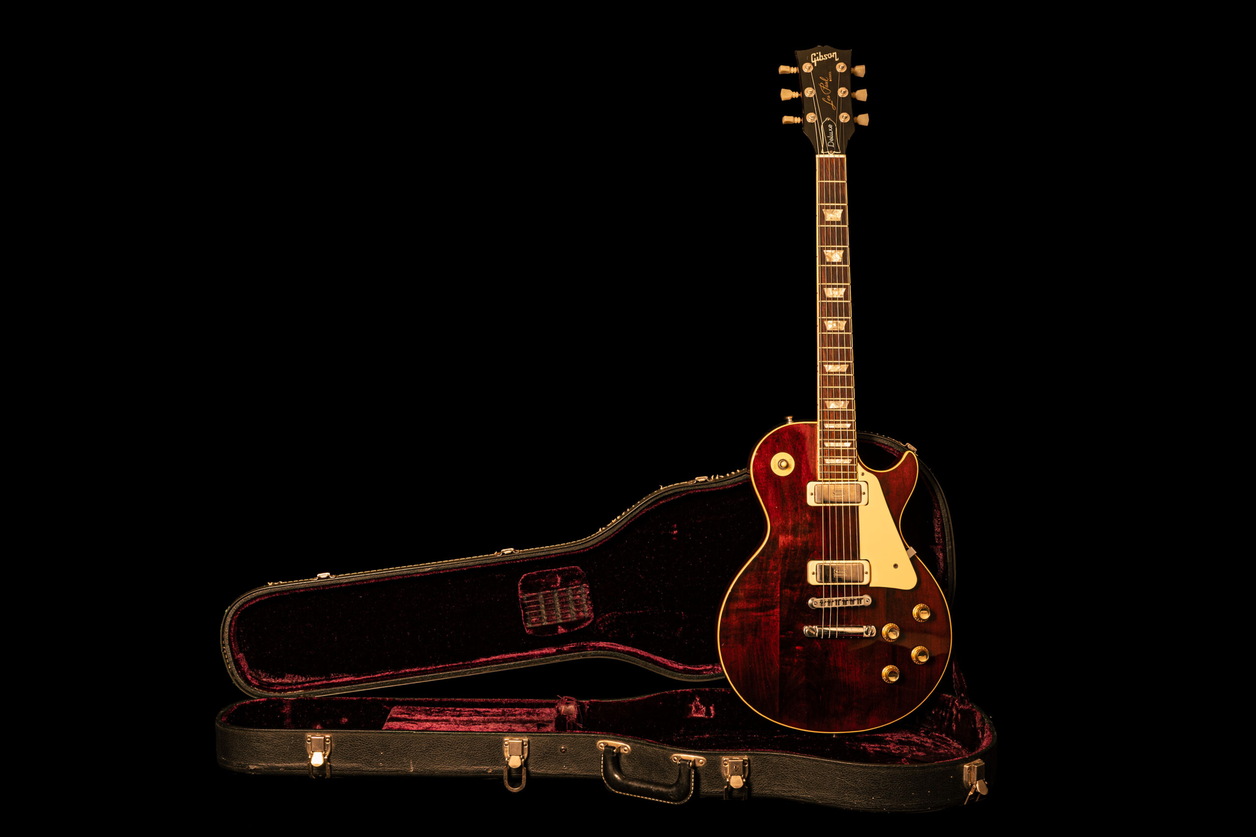 Gibson Les Paul Deluxe Wine Red 1975 - Image 6